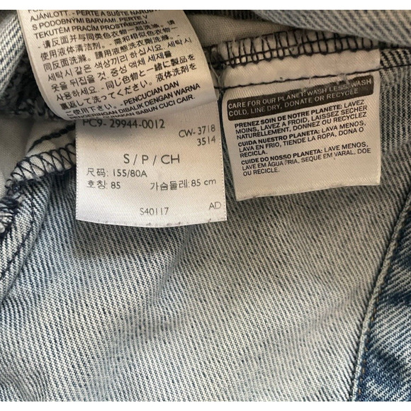 Levis Denim Jean Jacket Women Small Blue Trucker Button Up Red Tab Distressed - Picture 15 of 15